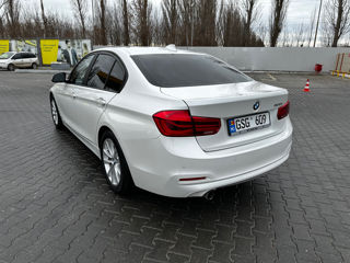 BMW 3 Series foto 4