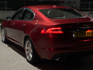 Jaguar XF foto 4