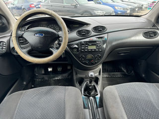 Ford Focus foto 8