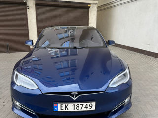 Tesla Model S foto 7