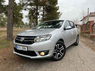 Dacia Sandero Stepway foto 2