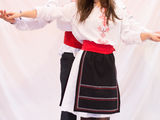 Costume popular moldovenești pentru maturi foto 3