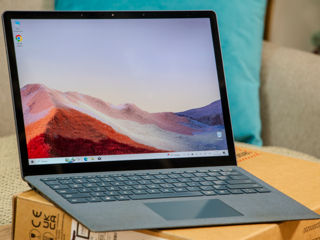 Microsoft Surface Laptop 2/ Core I5 8250U/ 8Gb Ram/ 256Gb SSD/ 13.5" PixelSense Touch!! foto 4