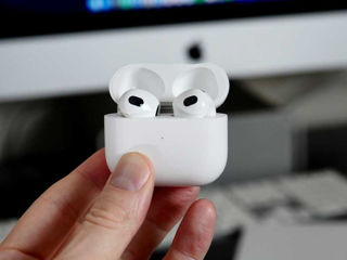 Наушники Apple AirPods 3 MagSafe foto 5