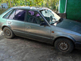 Mazda 323, 1989 г.