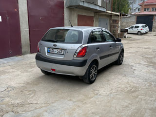 KIA Rio foto 3