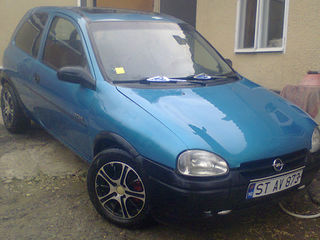 Opel Corsa foto 1