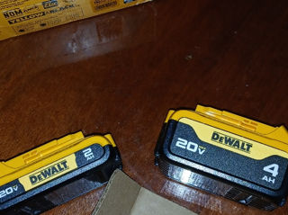 DeWalt baterii