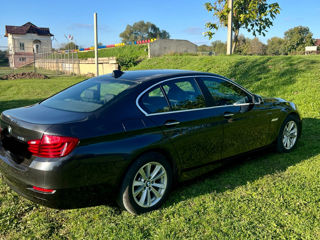 BMW 5 Series foto 5