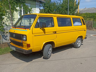 Volkswagen Caravelle фото 5