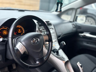 Toyota Auris foto 7