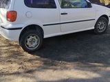 Volkswagen Caddy foto 2