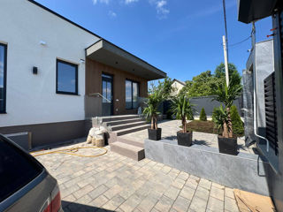 Casa Ialoveni 3 Ari 130 m2 foto 1