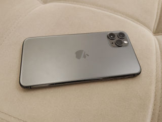 IPhone 11 Pro Max foto 2