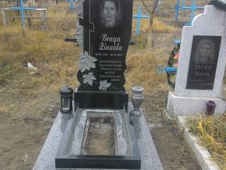 Monumente.  Памятники гранитные. фото 8