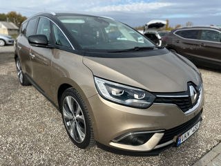 Renault Grand Scenic foto 2