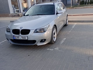 BMW 5 Series foto 8