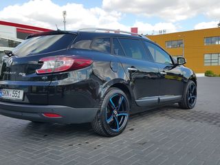 Renault Megane foto 4