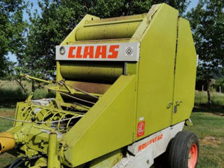 Press Claas Rollant 62. foto 2