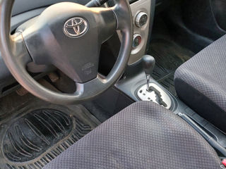 Piese Toyota Yaris Benzin foto 3