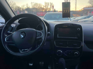 Renault Clio foto 6