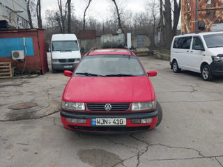 Volkswagen Passat foto 2