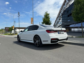 BMW 7 Series foto 4