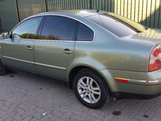 Volkswagen Passat foto 3