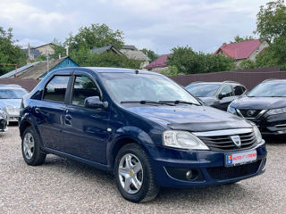 Dacia Logan foto 2