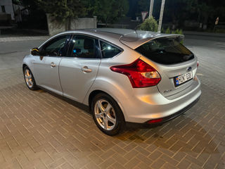 Ford Focus foto 6