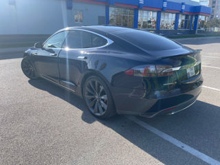 Tesla Model S foto 4