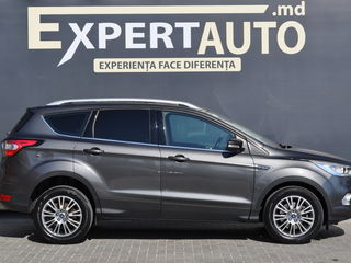 Ford Kuga foto 6