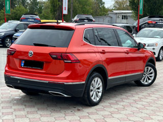 Volkswagen Tiguan foto 4