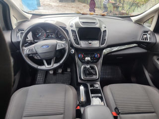 Ford C-Max foto 8