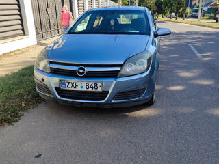 Opel Astra foto 2