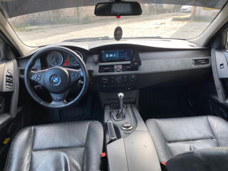 BMW 5 Series foto 7