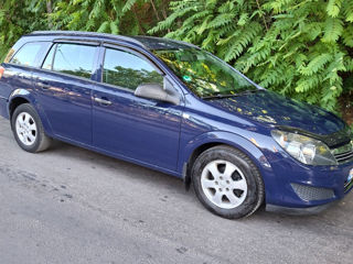 Opel Astra foto 2