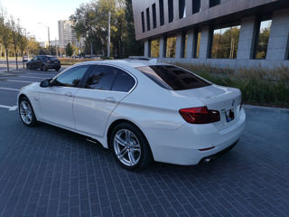 BMW 5 Series foto 4