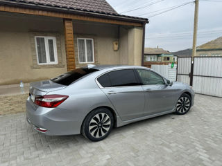 Honda Accord foto 2