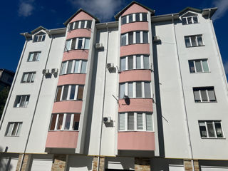 Apartament cu 2 camere, 75 m², Buiucani, Chișinău