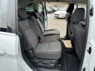 Ford Grand C-MAX foto 17