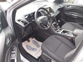 Ford Kuga foto 7