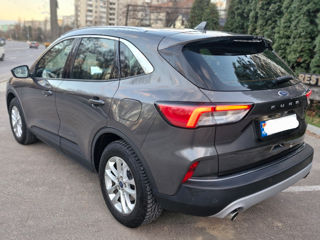 Ford Kuga foto 4