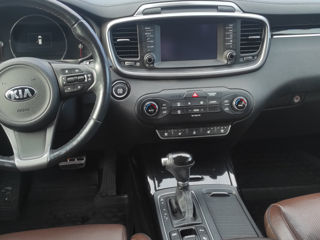 KIA Sorento foto 3