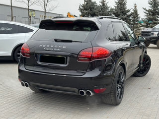 Porsche Cayenne foto 7