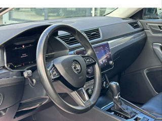 Skoda Superb foto 4