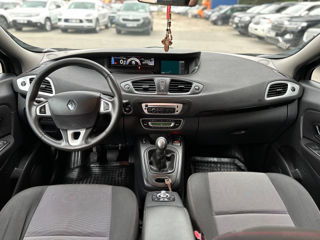 Renault Grand Scenic foto 12