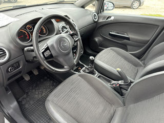 Opel Corsa foto 8