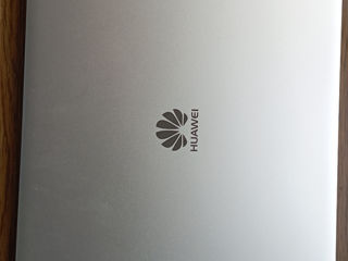 Vând Huawei matebook d14