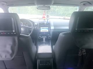 Volkswagen Touareg foto 7